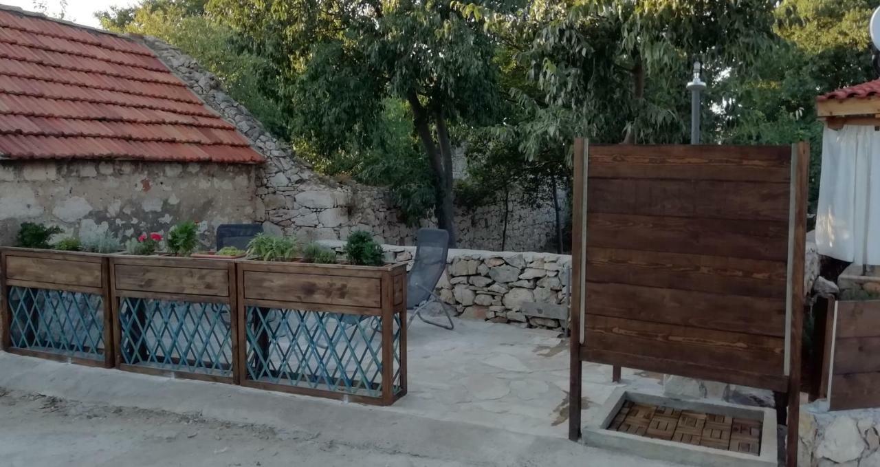 Krka Waterfalls Stonehouse Roko Lozovac Exterior photo