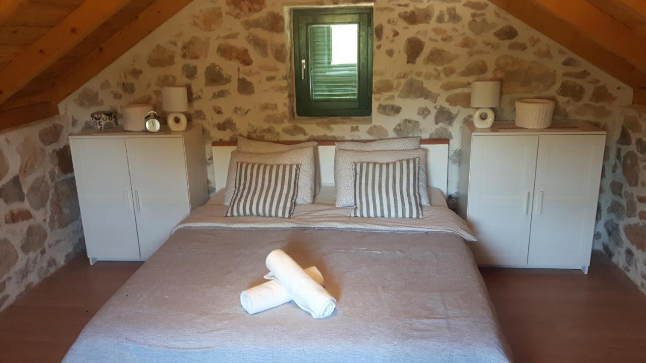 Krka Waterfalls Stonehouse Roko Lozovac Exterior photo